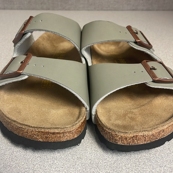 Women’s Birkenstock Arizona sandals - Picture 7 of 7